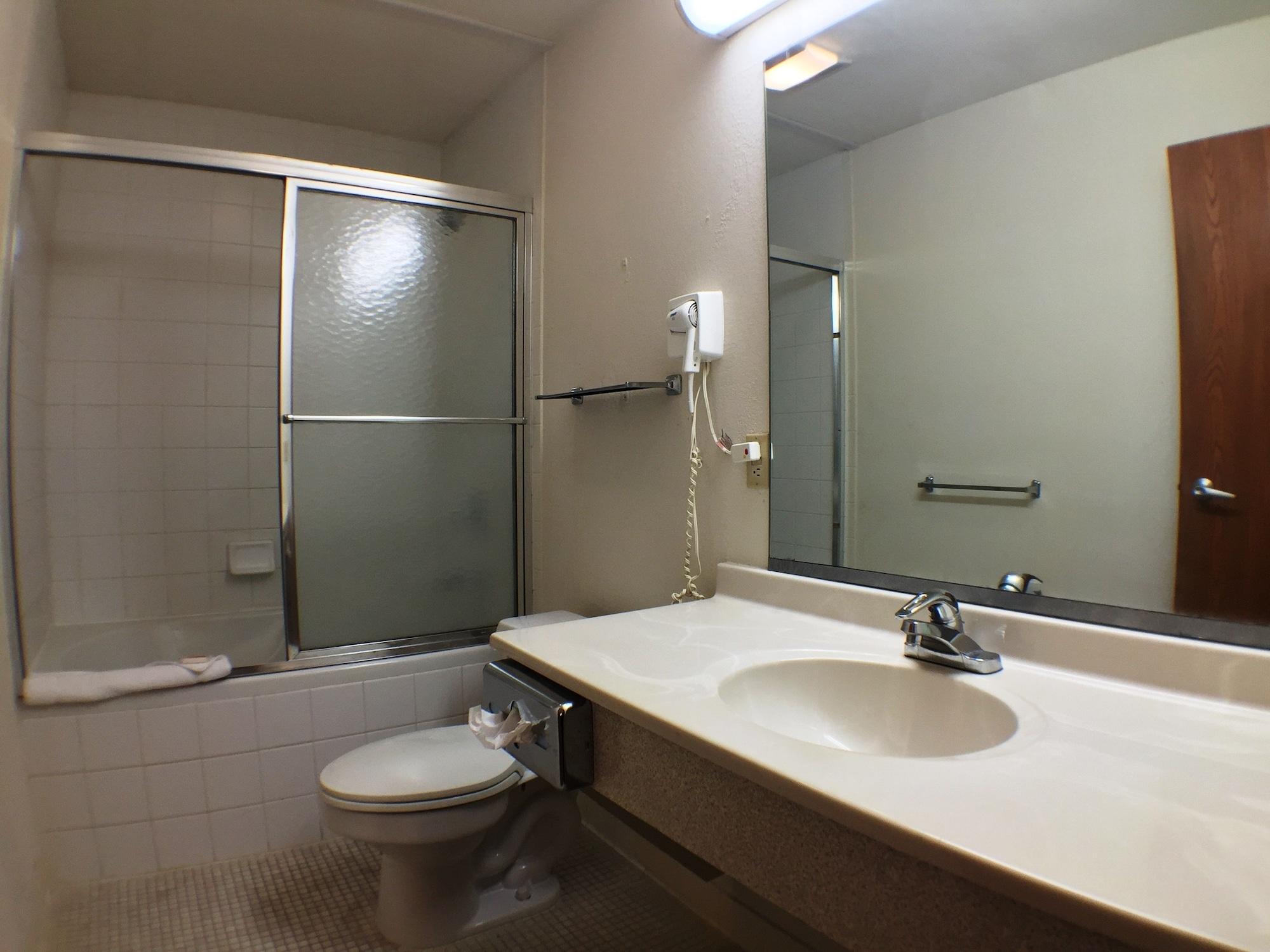 ซูเปอร์ 8 บาย วินด์แฮม เวบส์เตอร์/โรเชสเตอร์ Hotel Webster ภายนอก รูปภาพ
