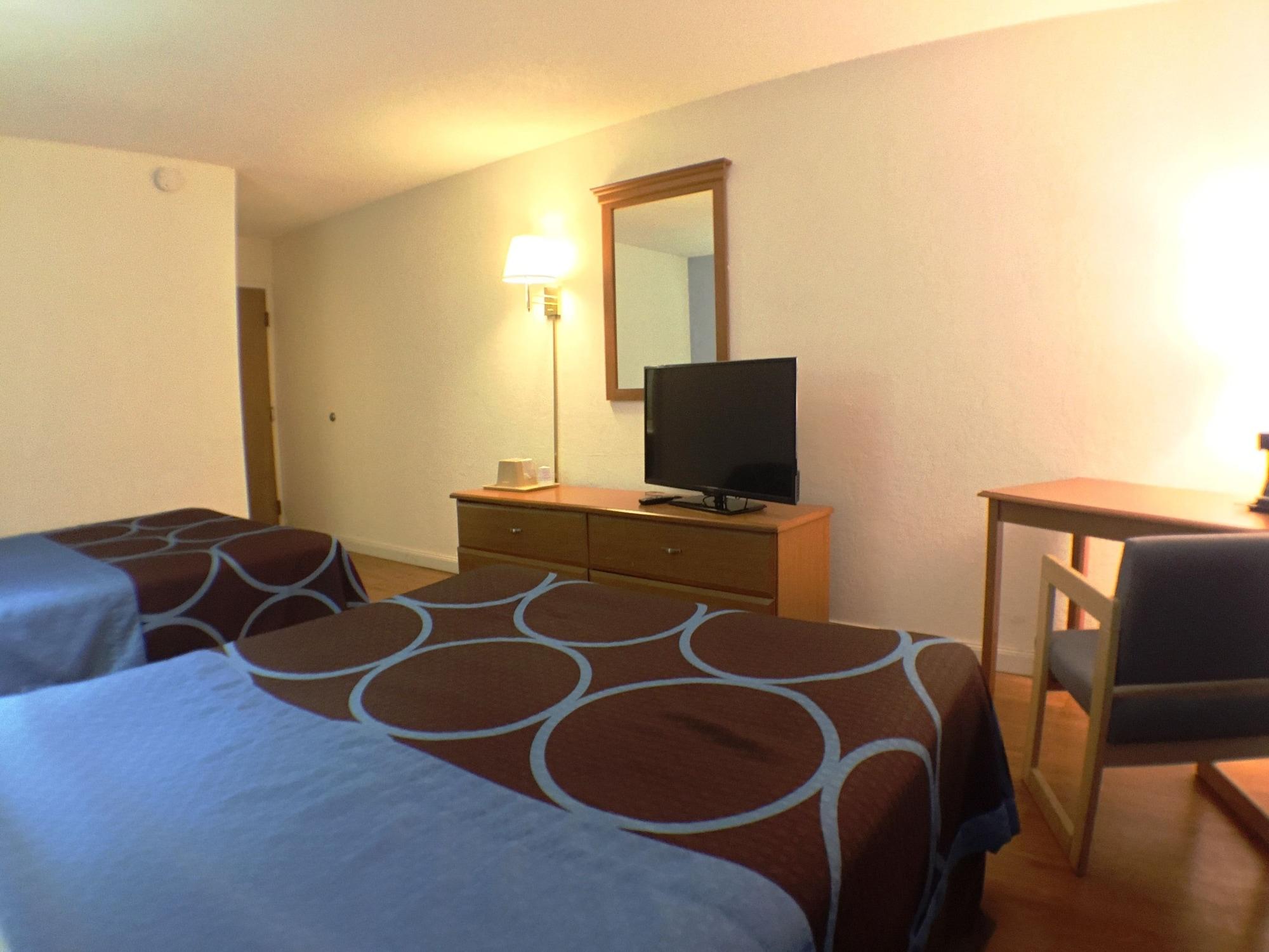 ซูเปอร์ 8 บาย วินด์แฮม เวบส์เตอร์/โรเชสเตอร์ Hotel Webster ภายนอก รูปภาพ